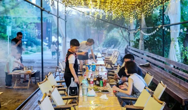 假期要小众高级感?莱芜〈山岚秘境·星空野奢〉线路满足你→